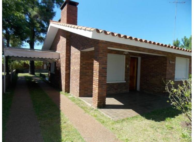 SALTO, CASAS, Venta en SALTO CyC Inmobiliaria Salto Uruguay